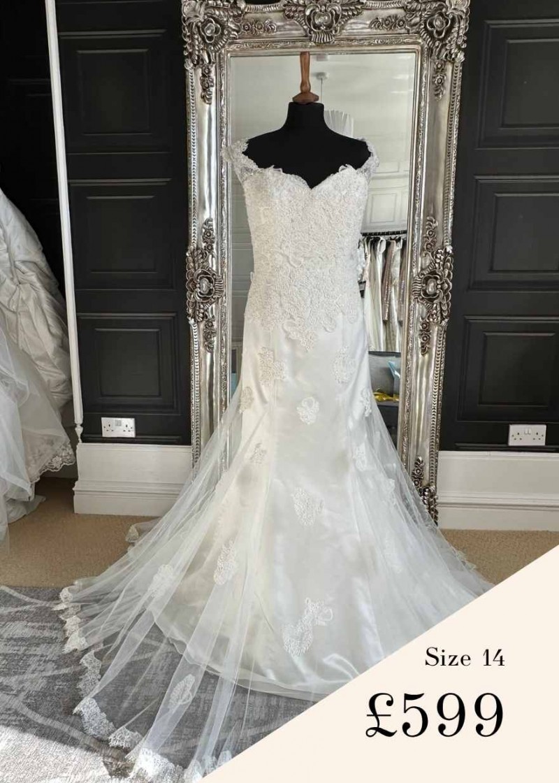 Dress Labels 17 v9