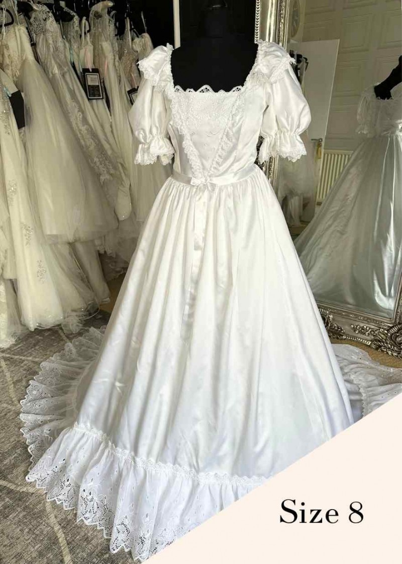 Dress Labels 31