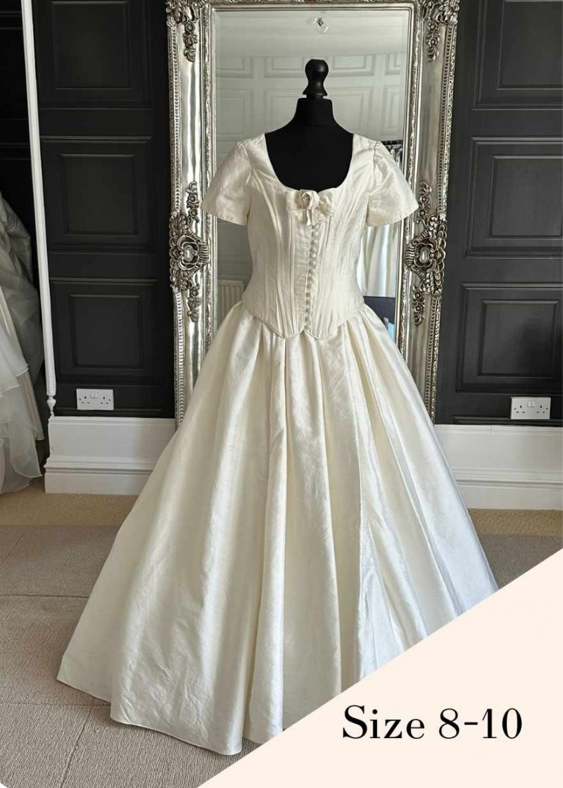 Dress Labels 36